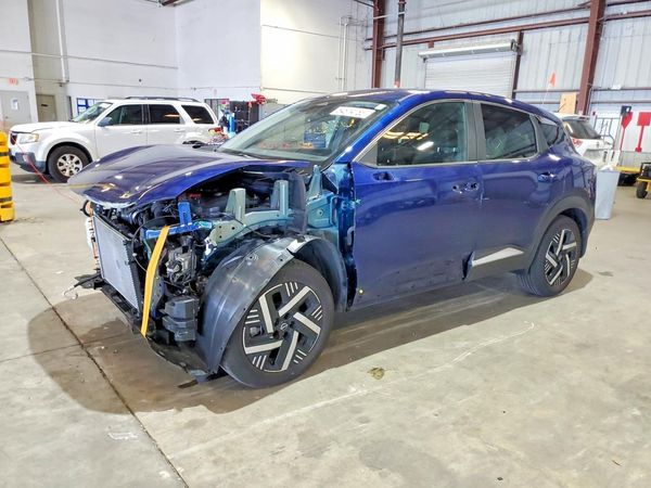 2025 NISSAN KICKS