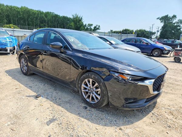 2022 MAZDA 3 Mazda3