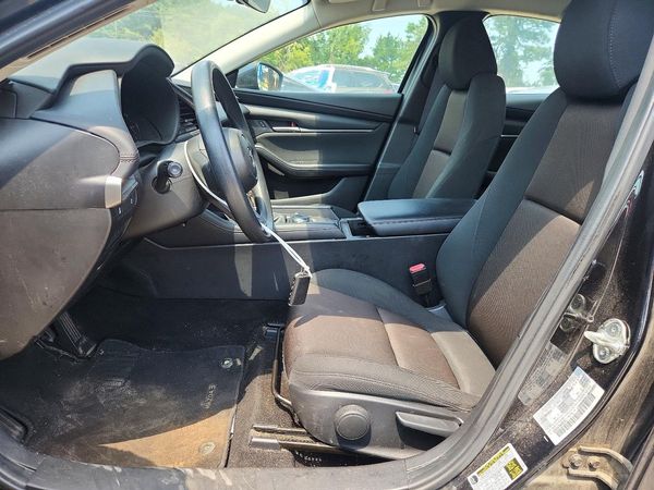 2022 MAZDA 3 Mazda3