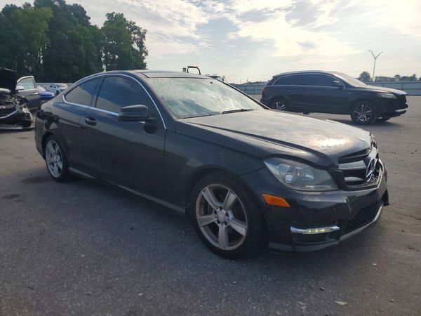 2015 MERCEDES-BENZ C C250