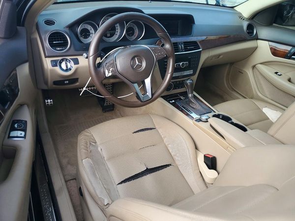 2015 MERCEDES-BENZ C C250