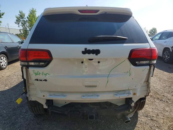 2020 JEEP GRAND CHEROKEE LAREDO 4X4