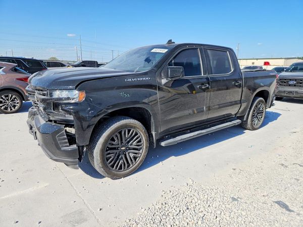 2019 CHEVROLET SILVERADO RST — Front 3/4