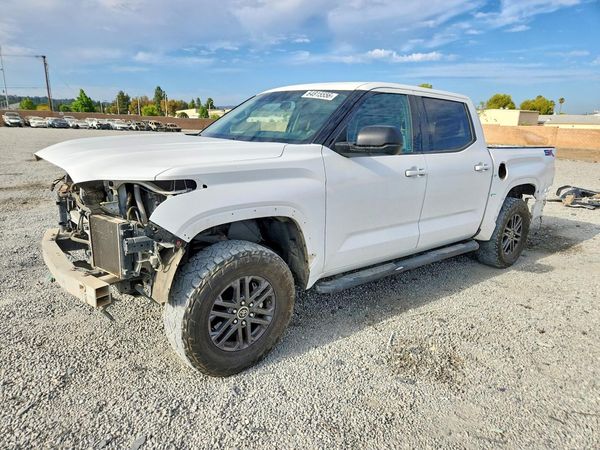 2023 TOYOTA TUNDRA