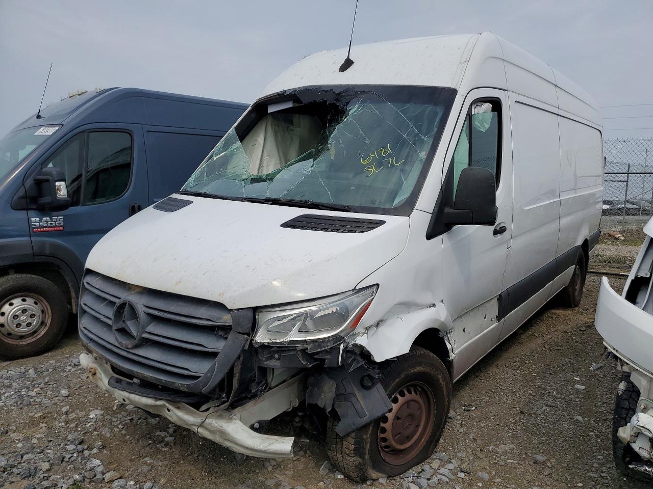 2022 MERCEDES-BENZ SPRINTER 907 (VS30) — Front 3/4