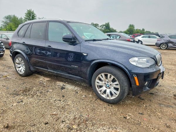 2013 BMW X5 xDrive50i