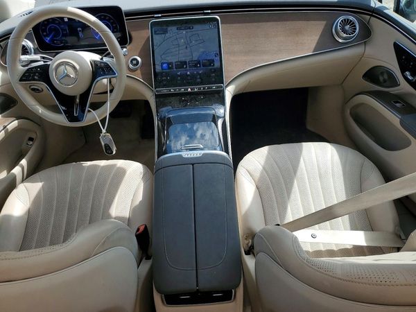 2022 MERCEDES-BENZ EQS SEDAN
