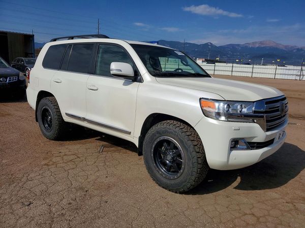 2018 TOYOTA LAND CRUISER VX-R