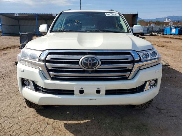 2018 TOYOTA LAND CRUISER VX-R