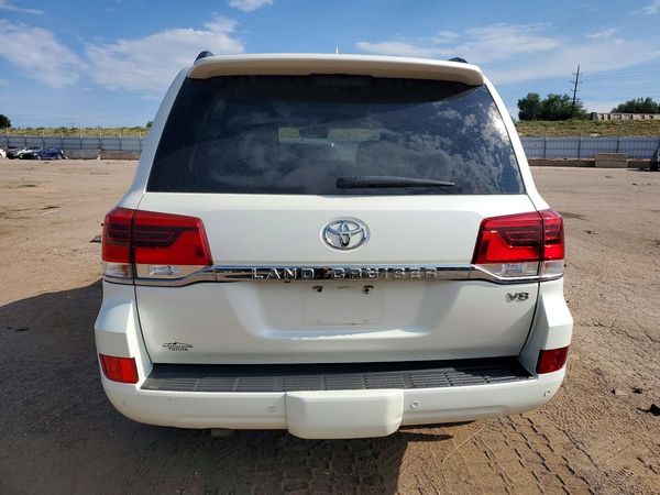 2018 TOYOTA LAND CRUISER VX-R