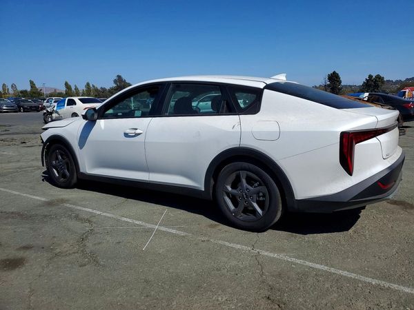 2026 KIA K4 LX, LXS