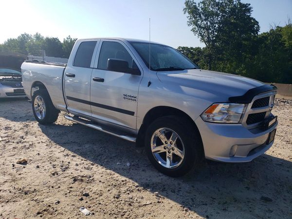 2017 RAM 1500 ST
