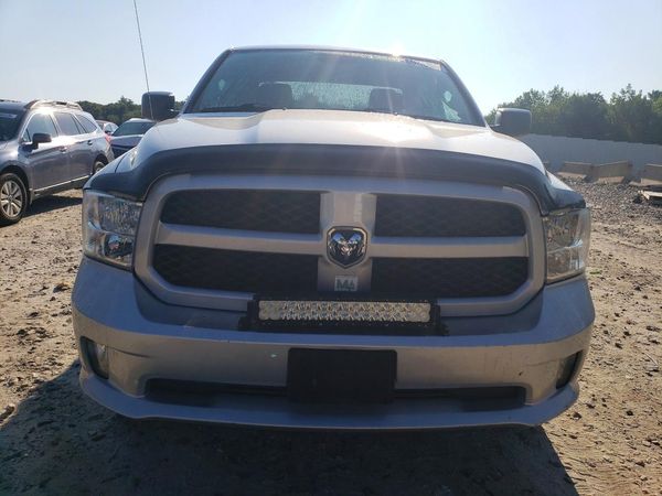 2017 RAM 1500 ST