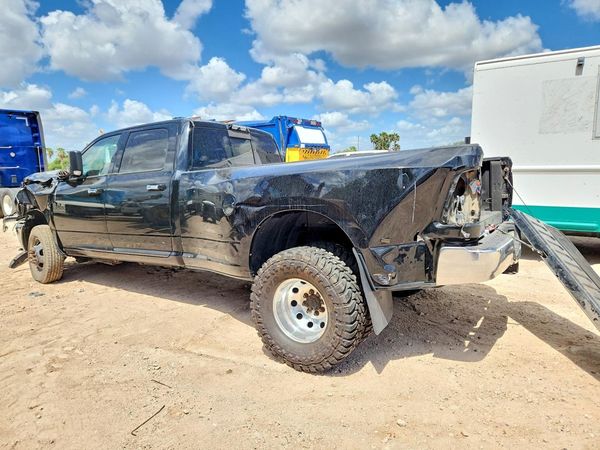 2013 RAM 3500 SLT