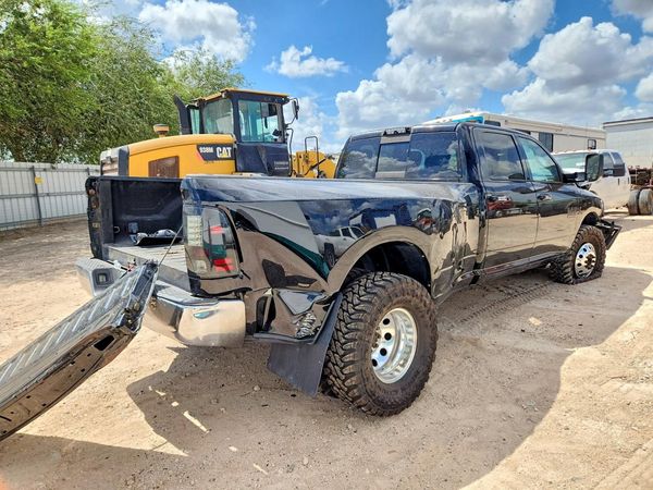 2013 RAM 3500 SLT