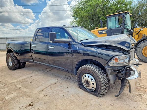 2013 RAM 3500 SLT