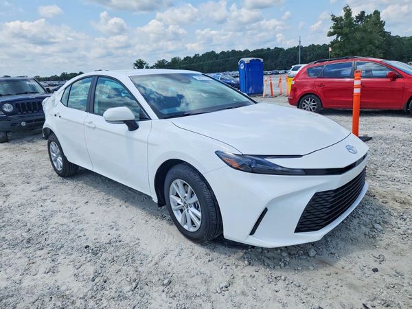 2026 TOYOTA CAMRY