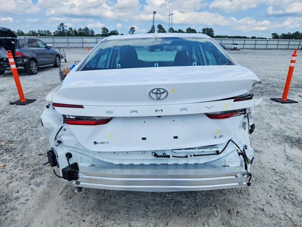 2026 TOYOTA CAMRY