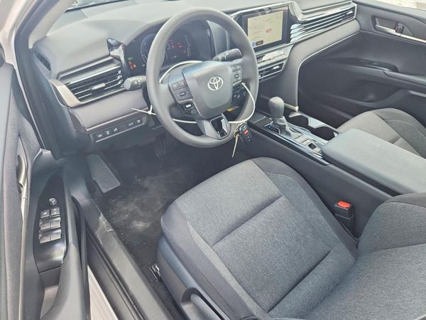 2026 TOYOTA CAMRY