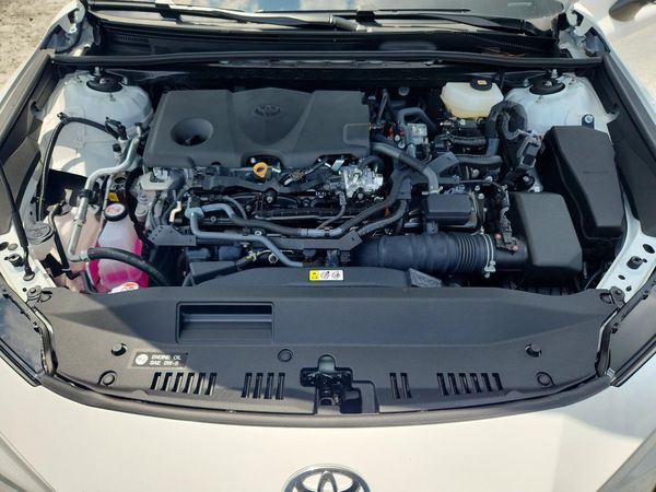 2026 TOYOTA CAMRY