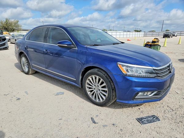 2017 VOLKSWAGEN PASSAT SE