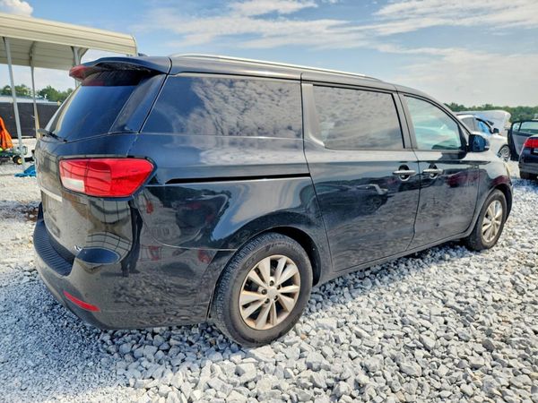 2015 KIA SEDONA GL - Middle-low