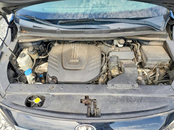 2015 KIA SEDONA GL - Middle-low