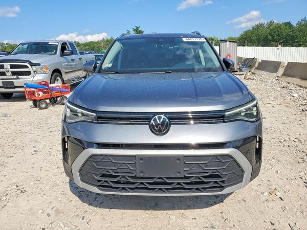 2025 VOLKSWAGEN TAOS 4Motion SE