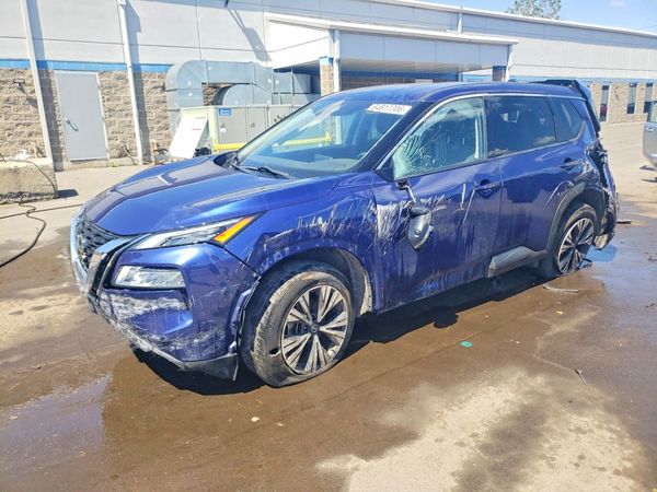 2021 NISSAN ROGUE SV — Front 3/4