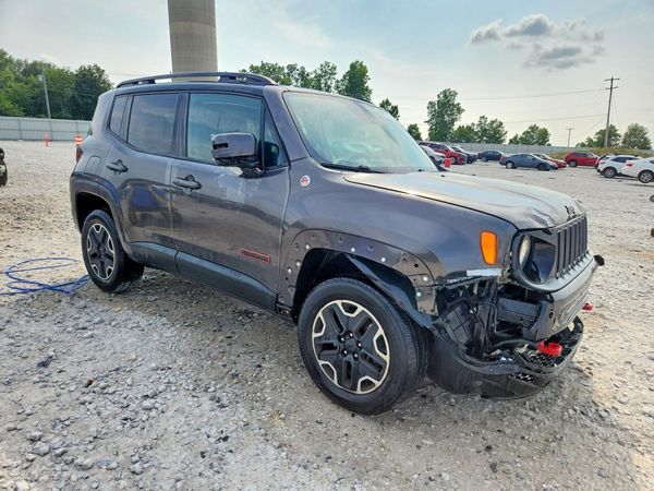 2016 JEEP RENEGADE Trailhawk