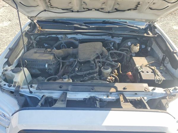 2021 TOYOTA TACOMA SR5 — Engine bay