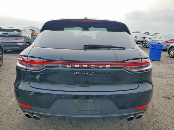 2021 PORSCHE MACAN S