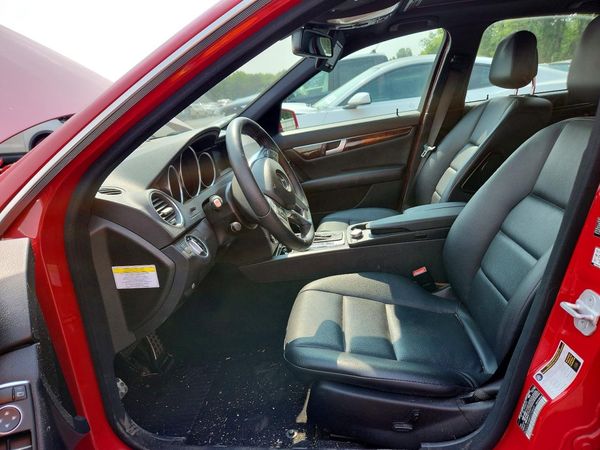 2014 MERCEDES-BENZ C