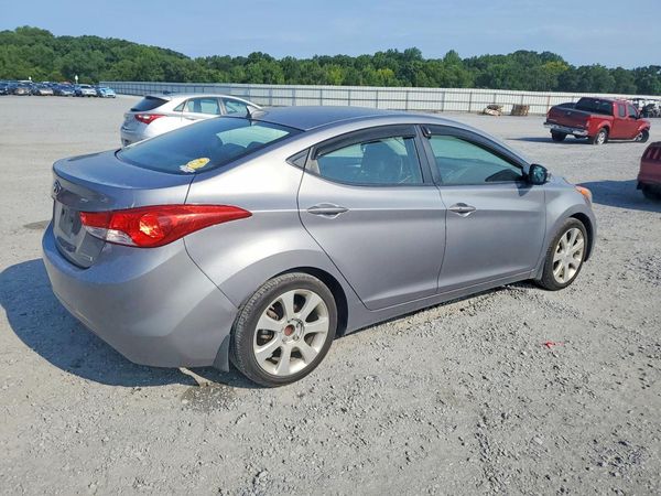 2012 HYUNDAI ELANTRA