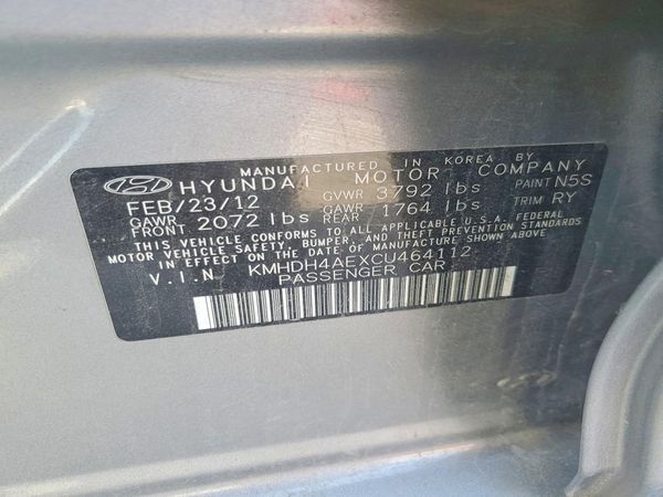 2012 HYUNDAI ELANTRA
