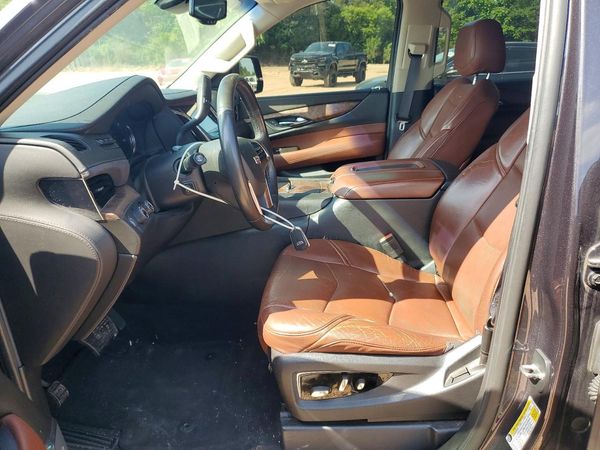 2016 CADILLAC ESCALADE Luxury