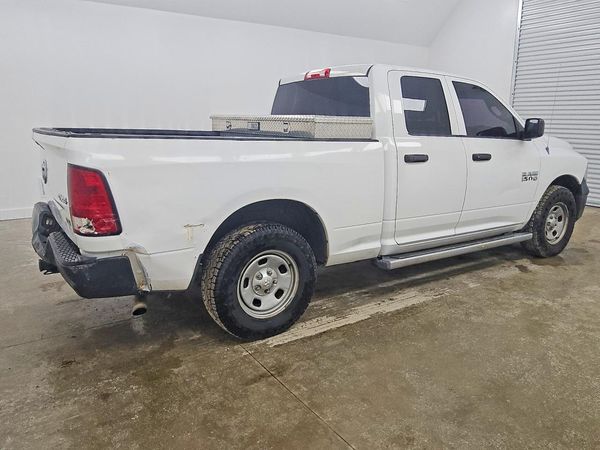 2013 RAM 1500 ST