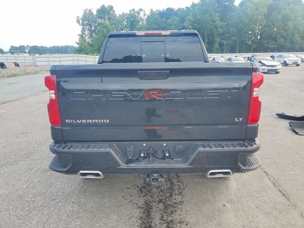 2026 CHEVROLET SILVERADO Trail Boss - LT — DIRR