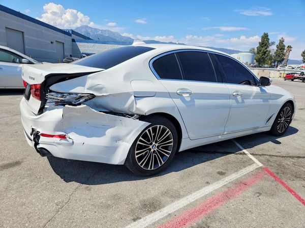 2017 BMW 530