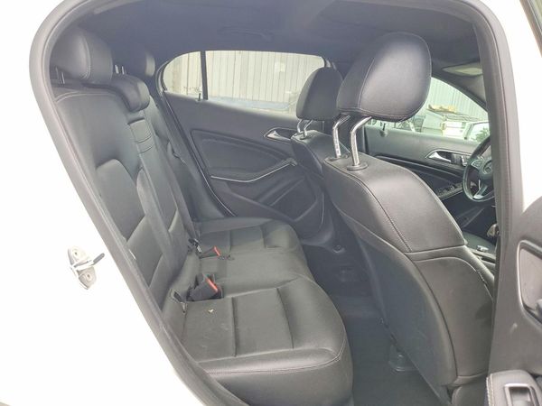 2019 MERCEDES-BENZ GLA