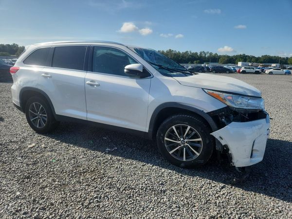 2019 TOYOTA HIGHLANDER SE/XLE