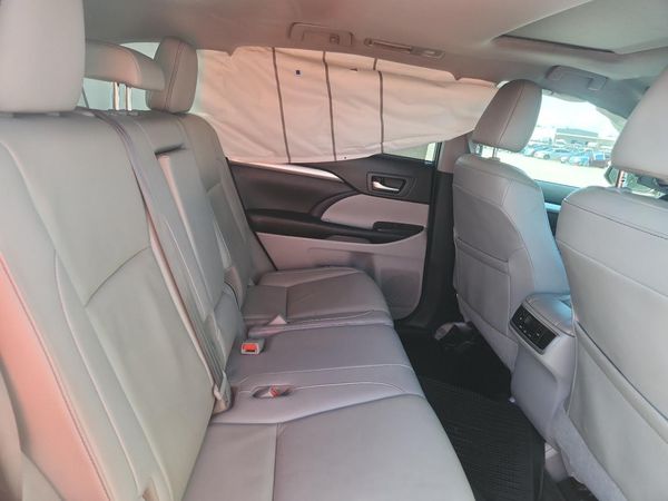 2019 TOYOTA HIGHLANDER SE/XLE