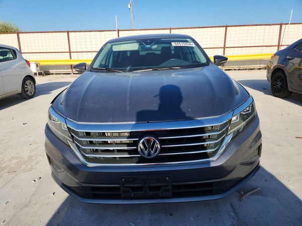 2020 VOLKSWAGEN PASSAT SE