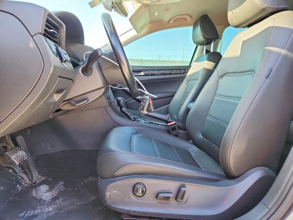 2020 VOLKSWAGEN PASSAT SE