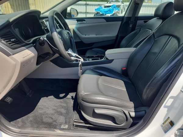 2019 HYUNDAI SONATA