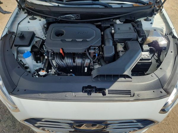 2019 HYUNDAI SONATA