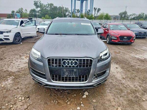 2015 AUDI Q7 Premium Plus