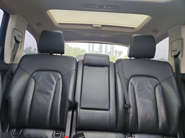 2015 AUDI Q7 Premium Plus
