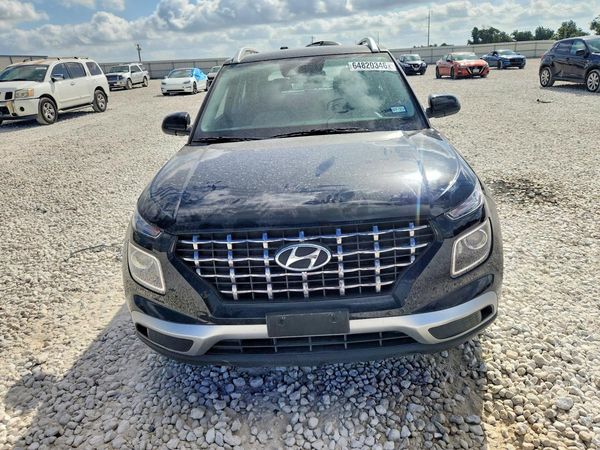 2022 HYUNDAI VENUE SEL & Limited