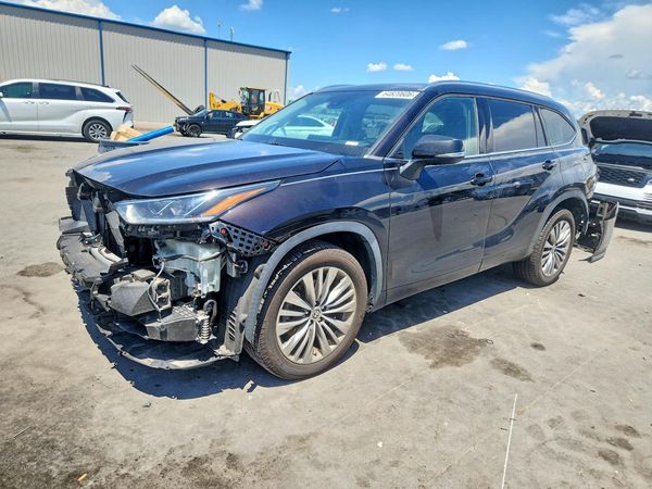 2020 TOYOTA HIGHLANDER Platinum